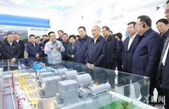 堅決實現全年經濟社會發